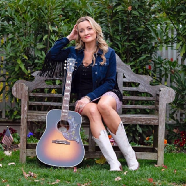 Live Music at the Lena's Patio: Melissa Quinn Fox
