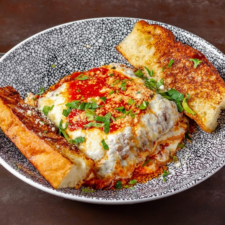 Garlic Bread Delights: Italian, Cuban, and More